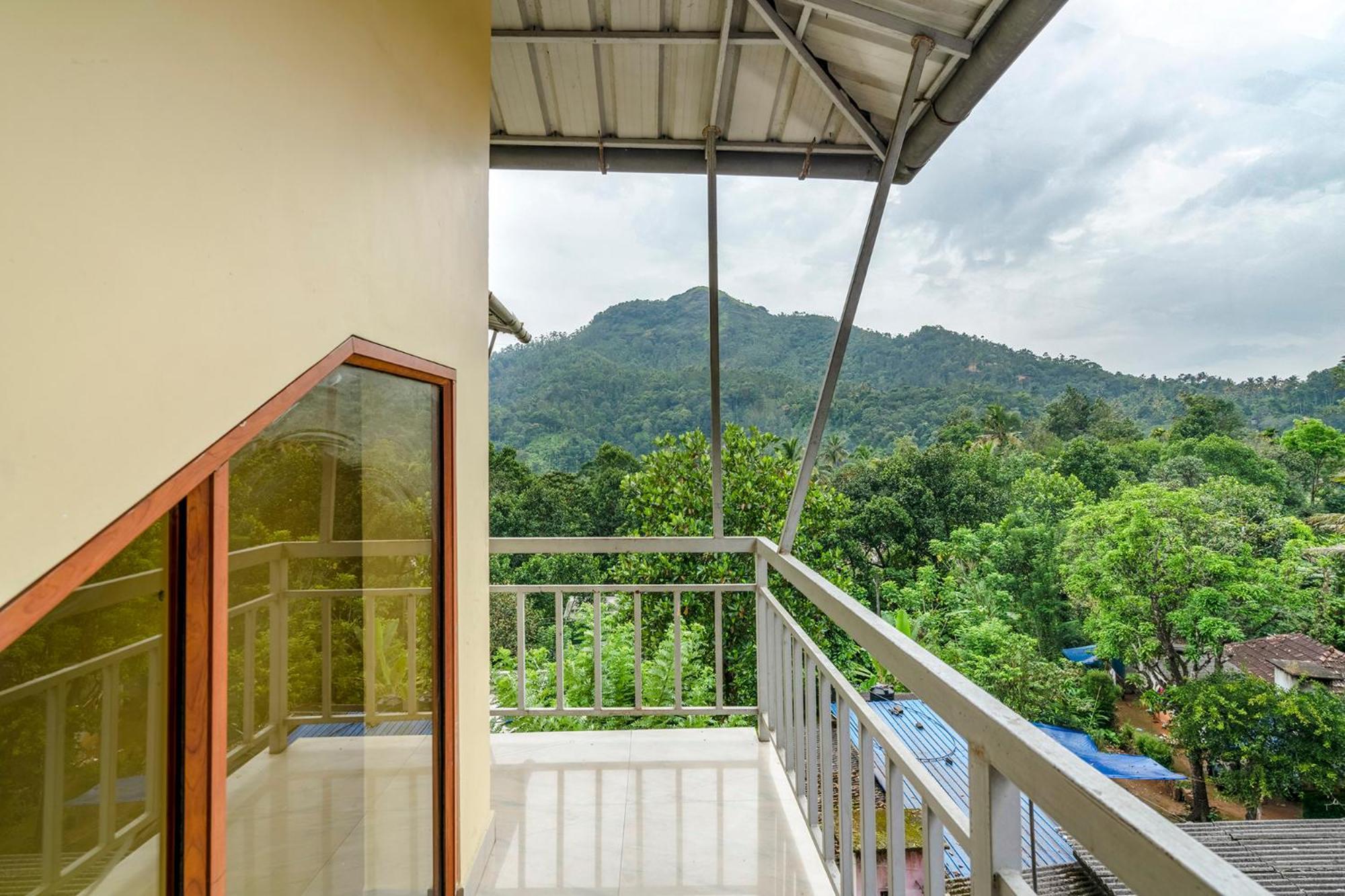 Fabhotel Abrigo Residency Anaviratty 외부 사진